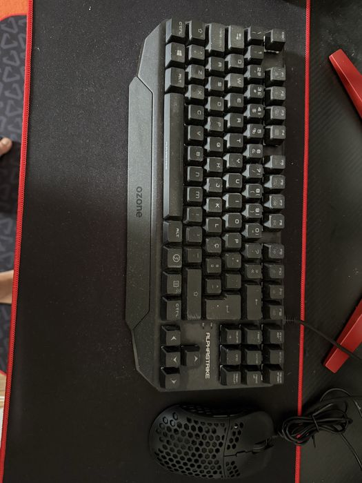 Teclado mecânico ozone alpha! +rato Optico mars gaming mm55 rgb12800!