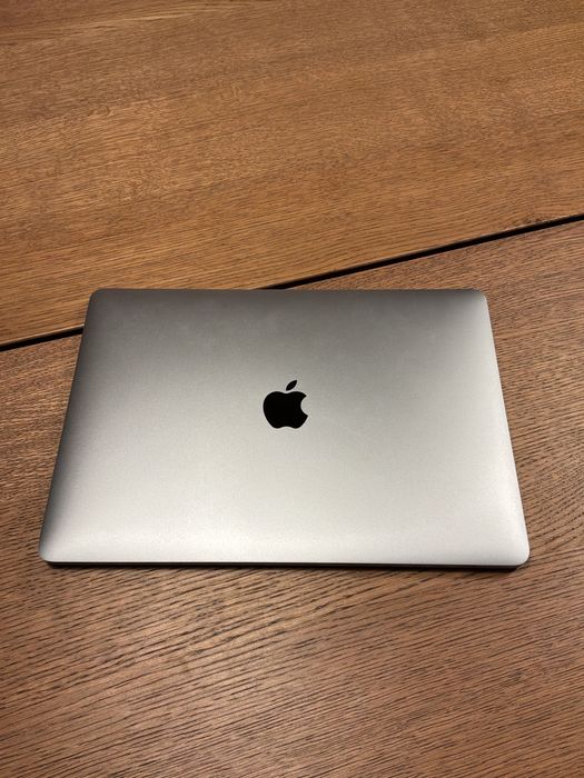 Macbook Pro 13 Apple