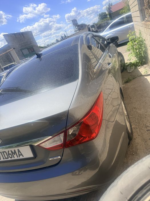 Продам Hyundai Sonata