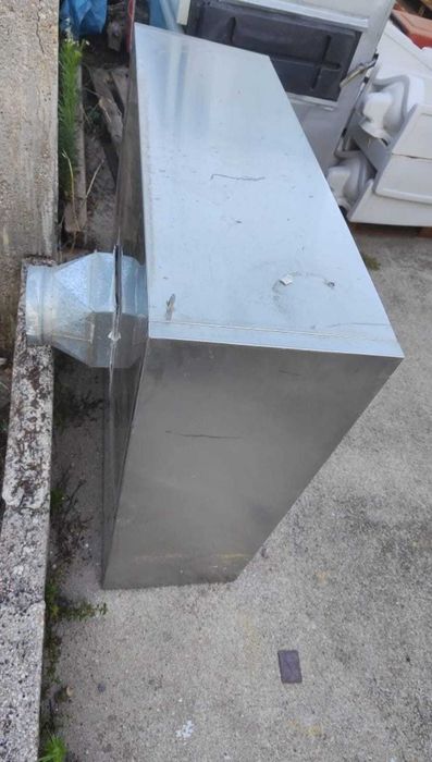 Cúpula de exaustor industrial em inox