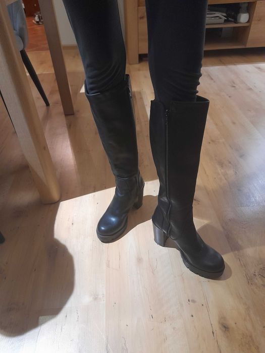Fajne kozaki Venezia rozm.38