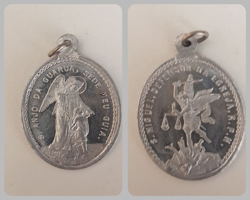 Conjunto de 6 medalhas miniatura religiosas