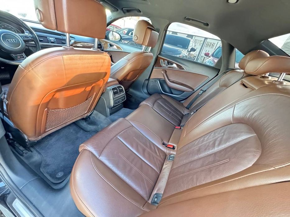 Продам автомобіль Ауді А6С7 2014 року