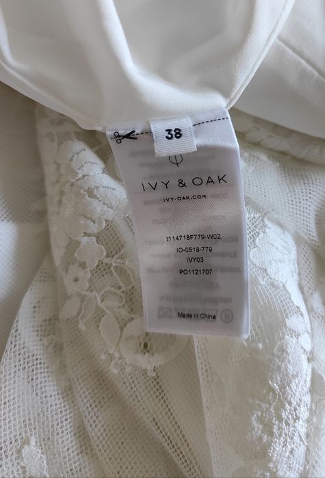 Nowa suknia ślubna Ivy Oak 38