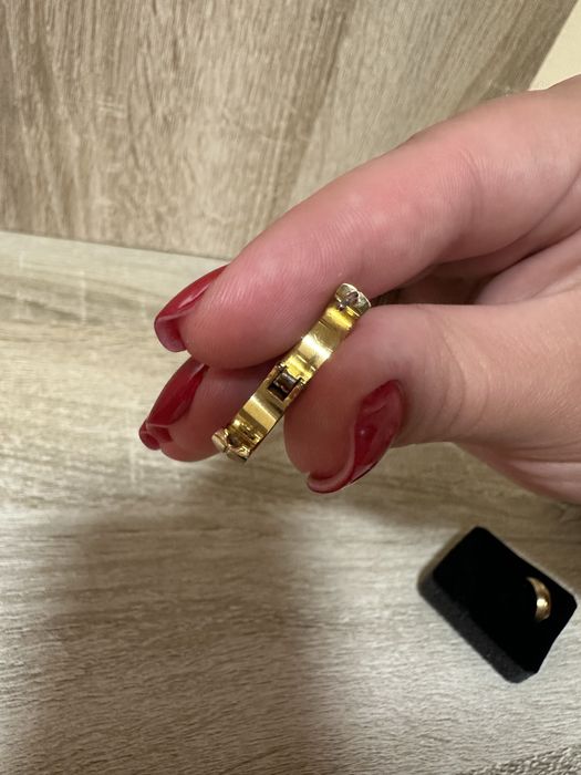 Сережки-кільця Boccia Titanium з матовим і полірованим позолоченим покриттям, 15 мм