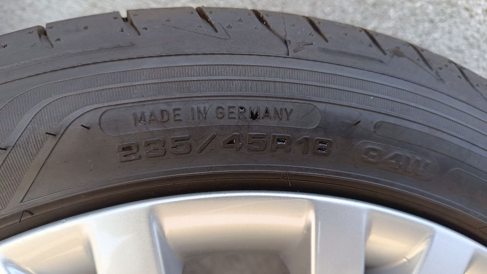 4 x GoodYear Eagle F1 235/45/18 94W