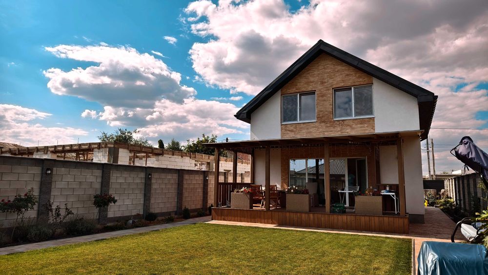 Стильный дом с автономией, камином и экзотическим садом Фонтанка 5 сот