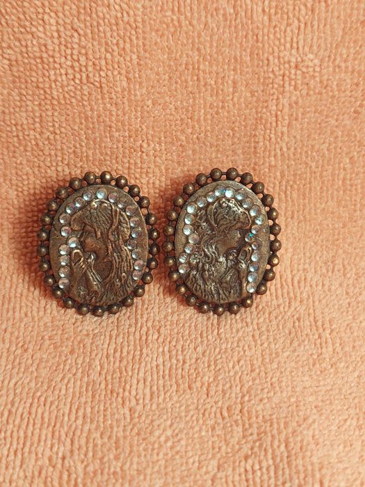 Прикраси (біжутерія)