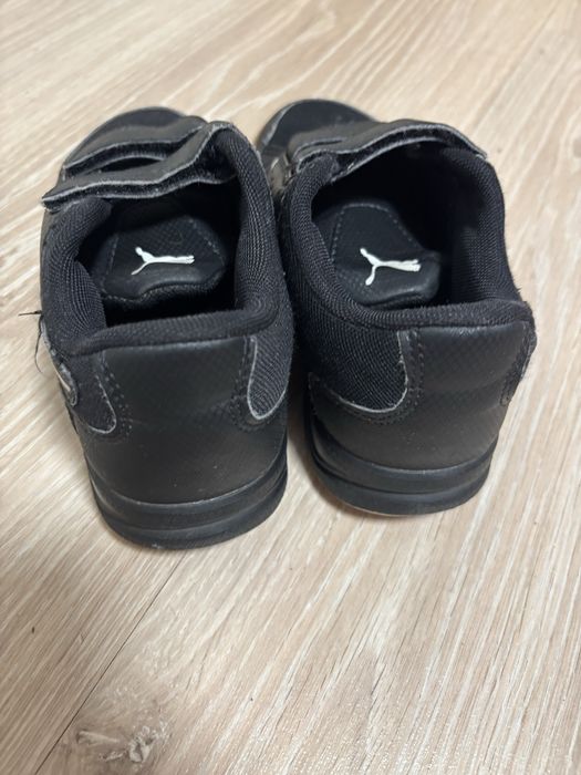 Футзалки сороконожки Puma
