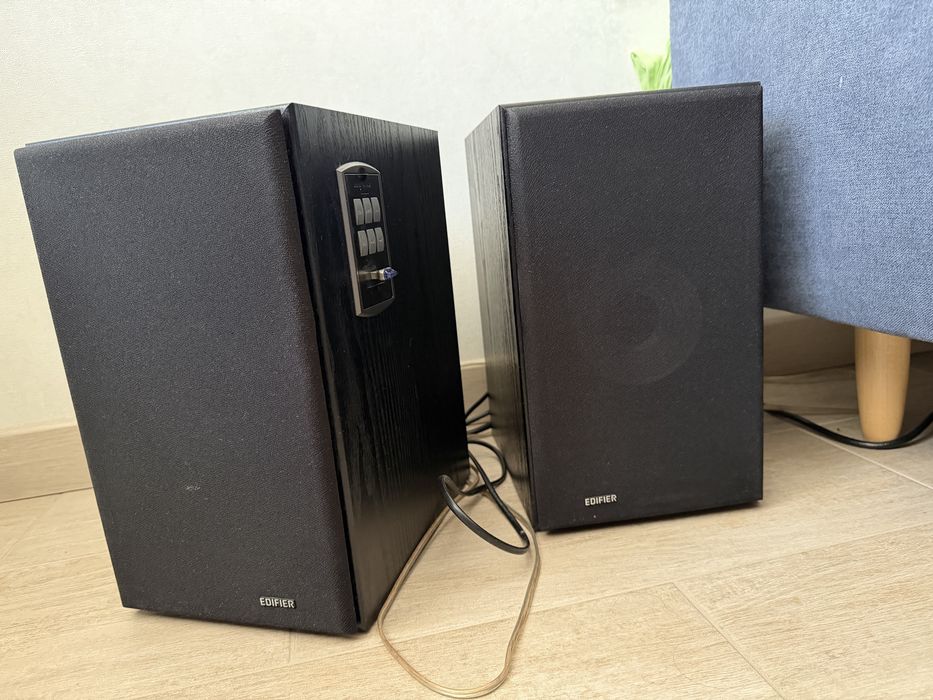 Акустична система Edifier R2500
