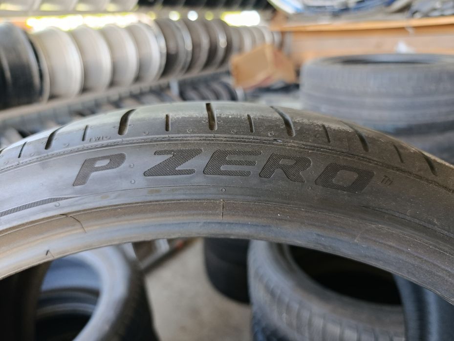 285/30 ZR22 101Y  Pirelli P Zero