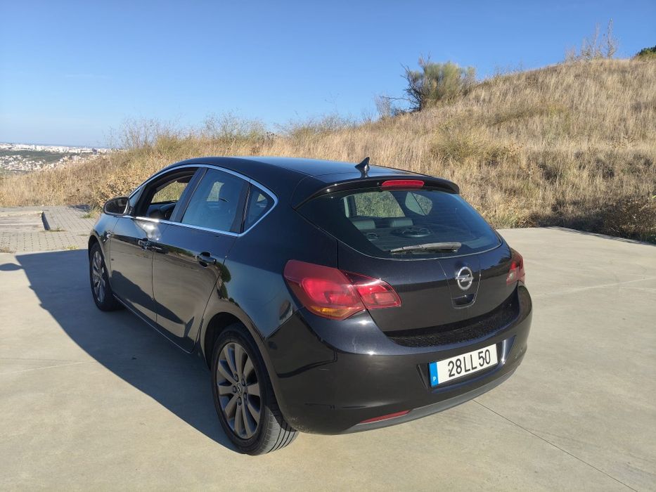 Opel Astra 1.7 CDTI ano 2011 nova versão — photo 5