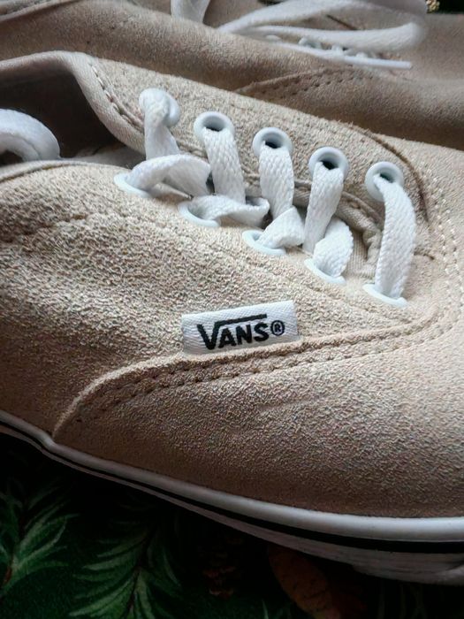 TRAMPKI męskie welurowe VANS AUTHENTIC 40,5