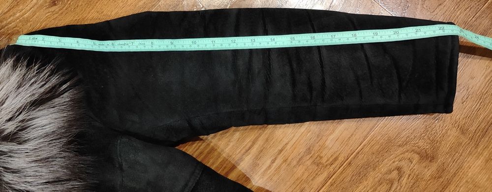 Дублянка жіноча, чорна