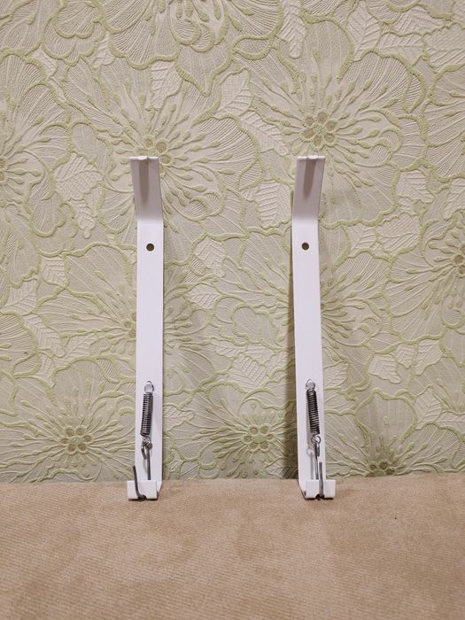 Кронштейн настенный для крепления конвектора