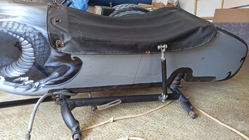 Коляска мотоцикл Урал,  Дніпро. Боковий причіп