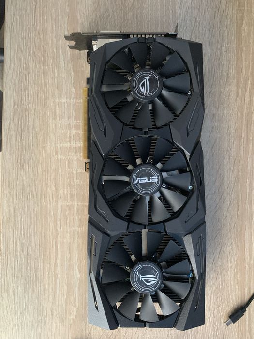 Продам видеокарту Rx580 8gb asus