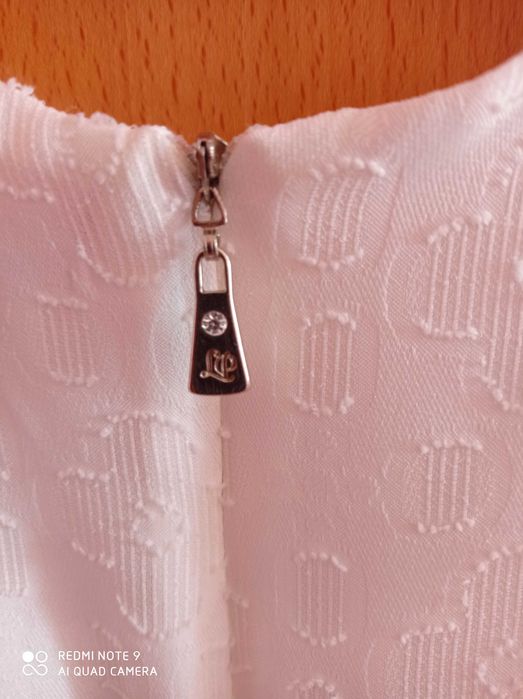 Vestido Menina NOVO Lion of Porches