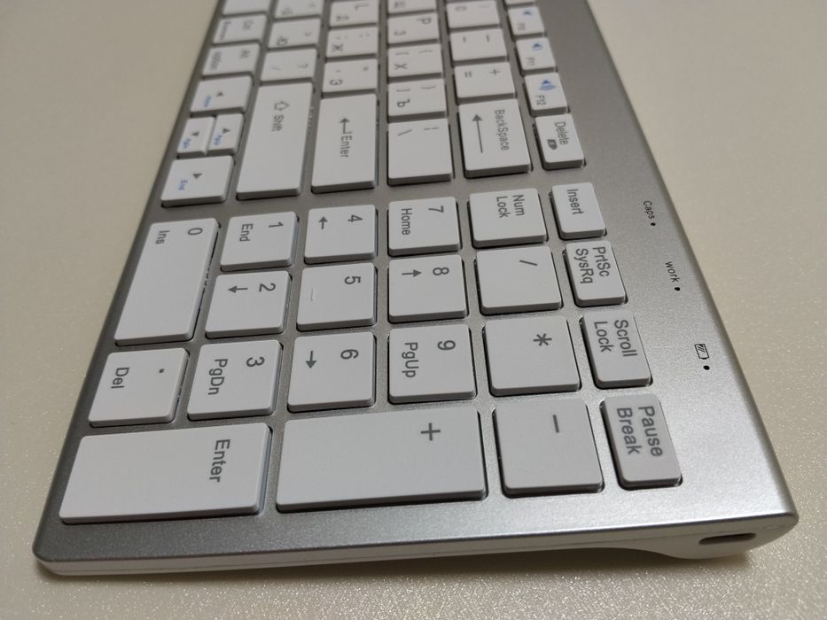 Беспроводная клавиатура и мышь Jomaa Slim с акб.  Bluetooth, 2.4G, USB