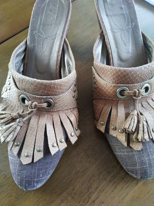 Шлепки, сабо, босонiжки р40 Welfare гарнi