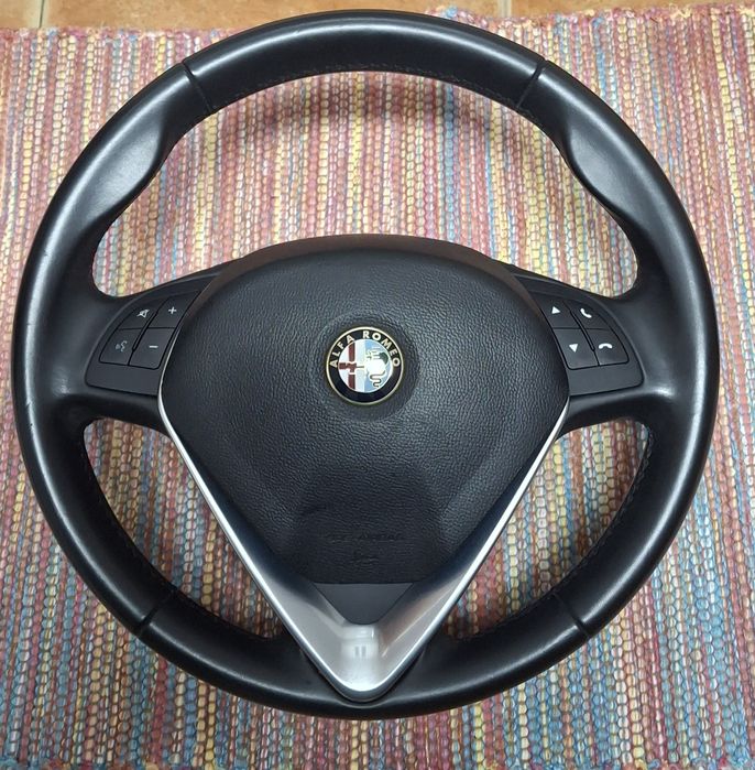 Volante alfa giulietta ou mito