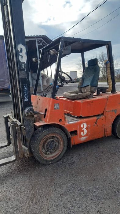 Навантажувач погрузчик