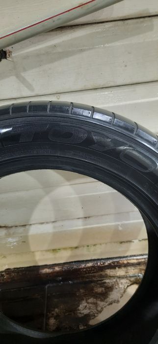 Продам шини шини легкові