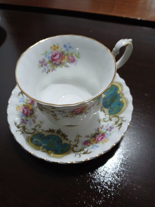 Tea/Coffee Set449117285086679040