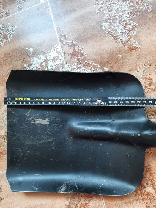 Лопата совковая новая