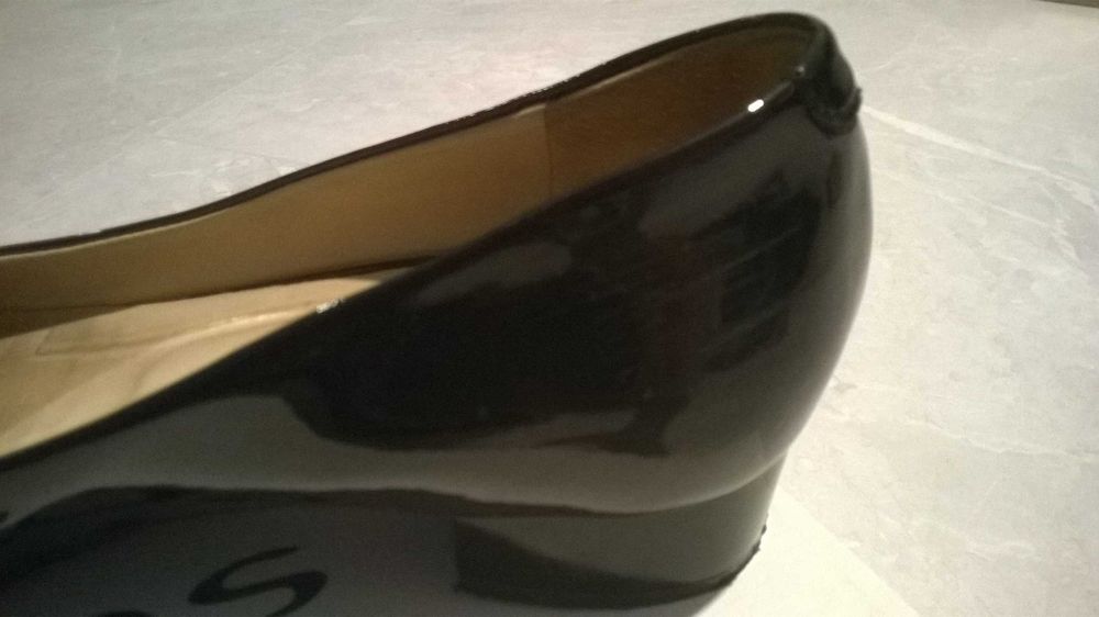 Czarno-beżowe baleriny WOJAS skóra lakierowana