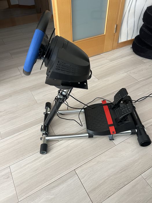 Volante Thrustmaster T150 com suporte dobravel como Novo