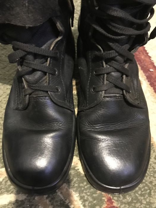 Продам берцы (кожа)