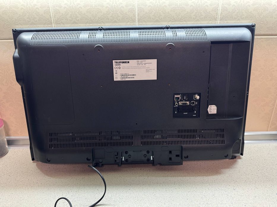 Телевізор 32 дюйма ,Chiq