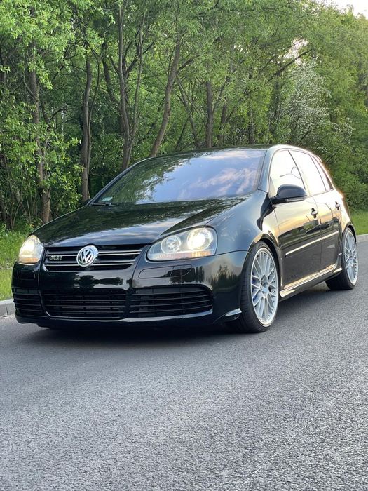 Volkswagen Golf Golf R32 Turbo DSG 4Motion
