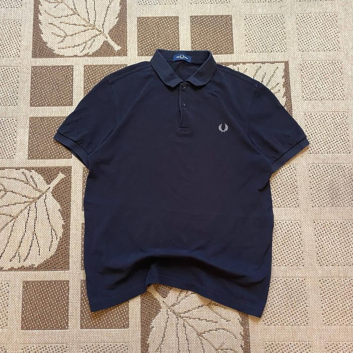 Поло Fred Perry.