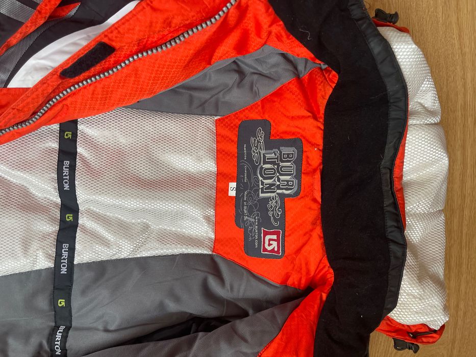 Лижна жіноча куртка Burton S