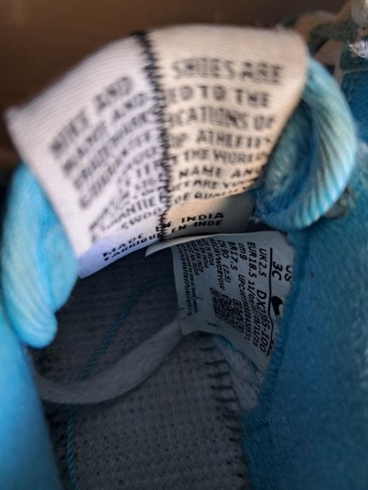 Tenis de criança Nike tamanho 18.5