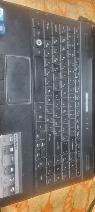 eMachines E725 (суббренд Acer)