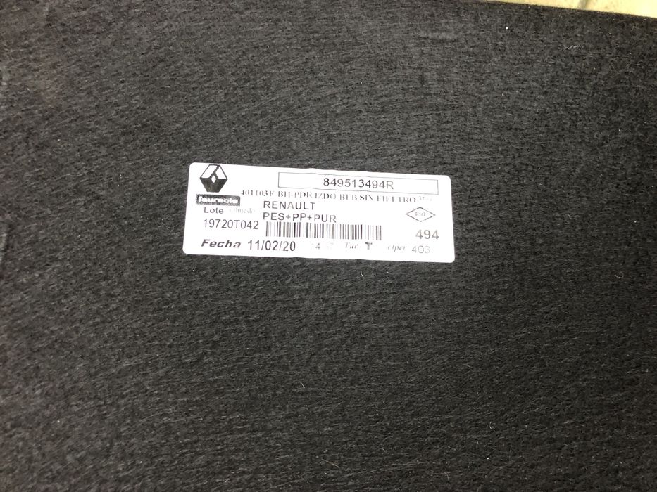 Обшивка багажника renault megan 4