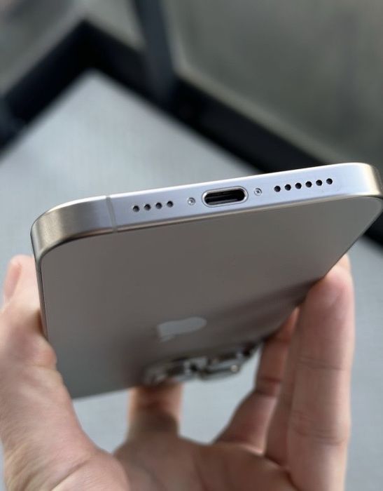 Обмін !! 15 pro 128 gb natural titanium 88%  повний комплект