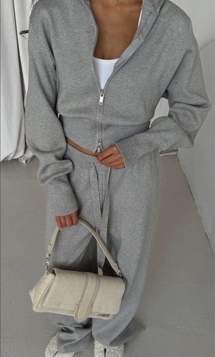 Костюм вязаний трикотажний на зріст до 165-168  M   L , кофта штани