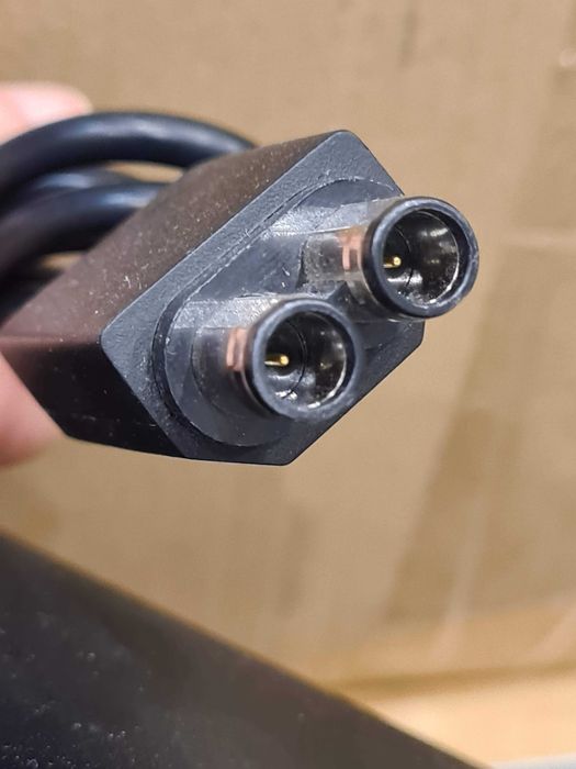 Oryginalny zasilacz Microsoft Xbox 360 SLIM 135w pasuje do każdego
