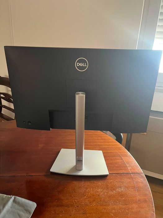 Dell 27 Monitor Full HD - P2722H