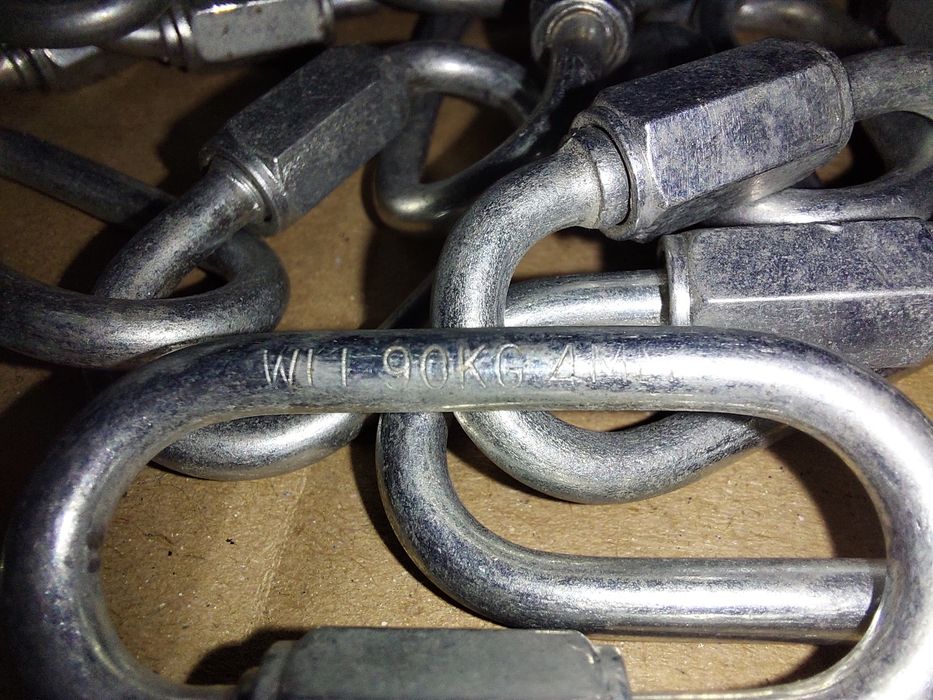 Каробін-гвинт оцинкований