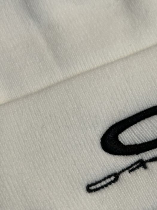 Шапка stussy, шапка для молоді білого та чорнного кольору гарноі якост