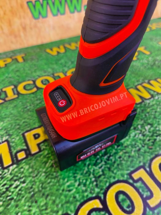 Serra Elétrica de Mão LIKE - 2 Baterias Lítio 4ah - Mala - NOVAS