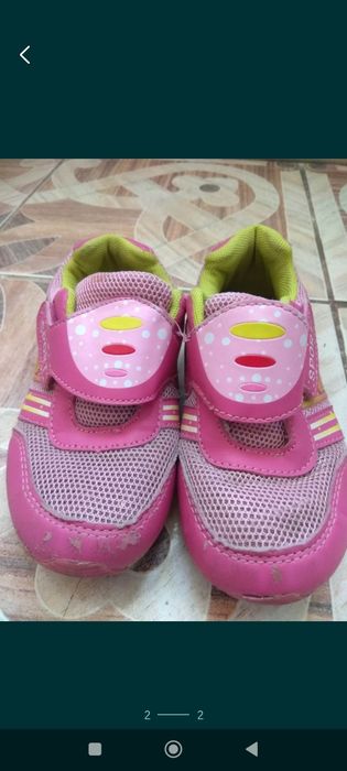 Продам кроссовки р.29