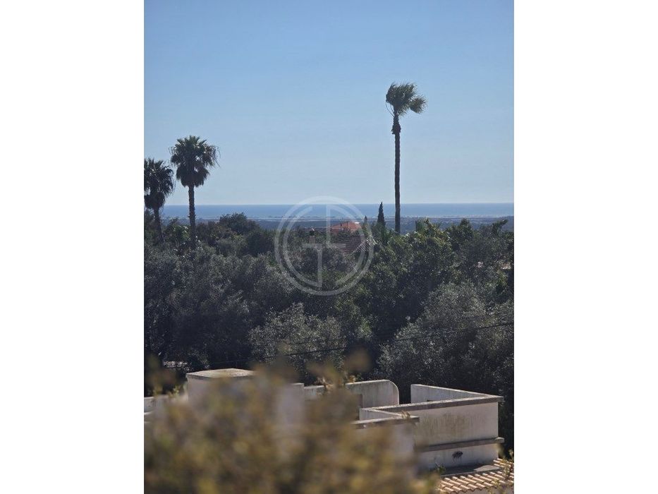Terreno Urbano em Santa Bárbara de Nexe, Faro com vista mar