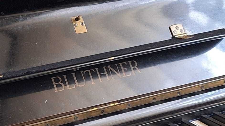 Pianino Bluthner Berlin
