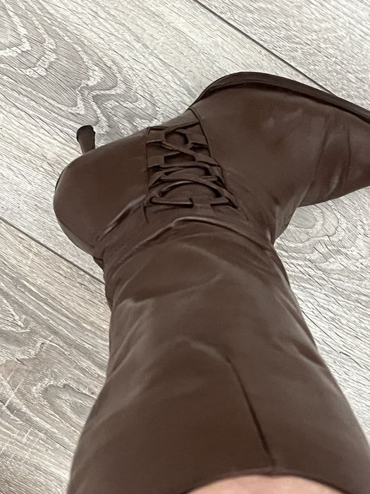Botas em pele castanhas 37